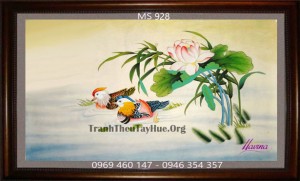 tranh-theu-dam-cuoi-928